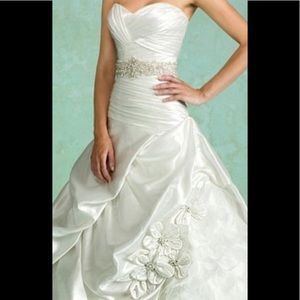 Kitty Chen Couture “summer” wedding gown